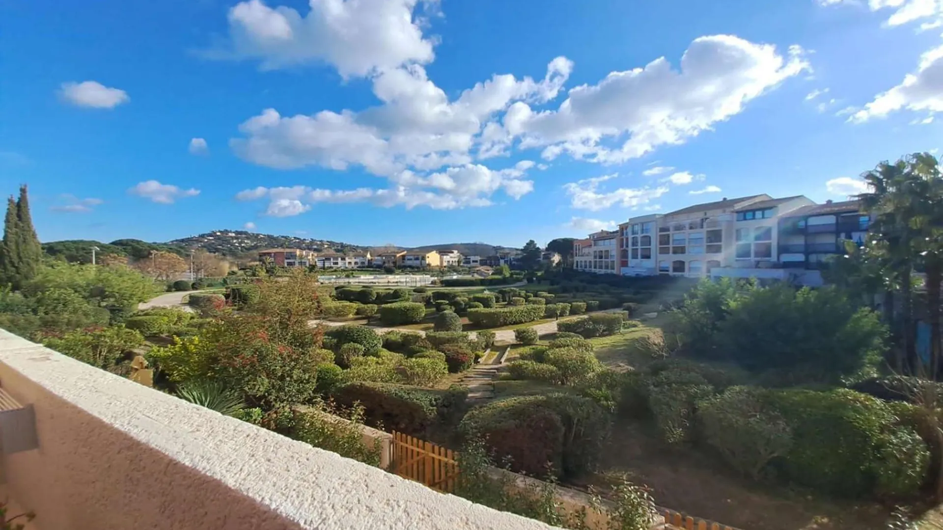 Apartmán Gasarti Superbe T2 Climatise Avec Belle Terrasse Proche De La Plage Gassin